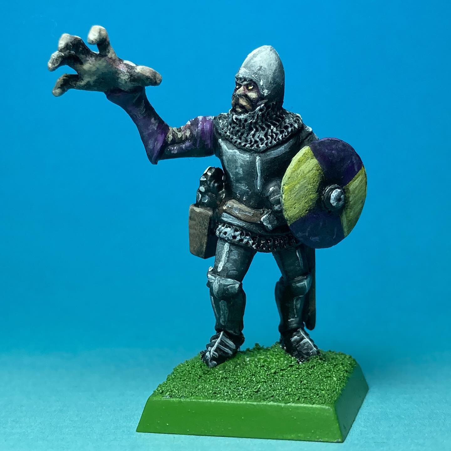 Late Knight with Hand Weapon (Converted)